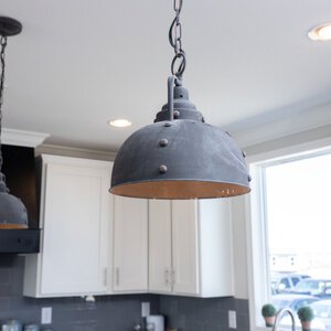 Black Metal Pendant Light